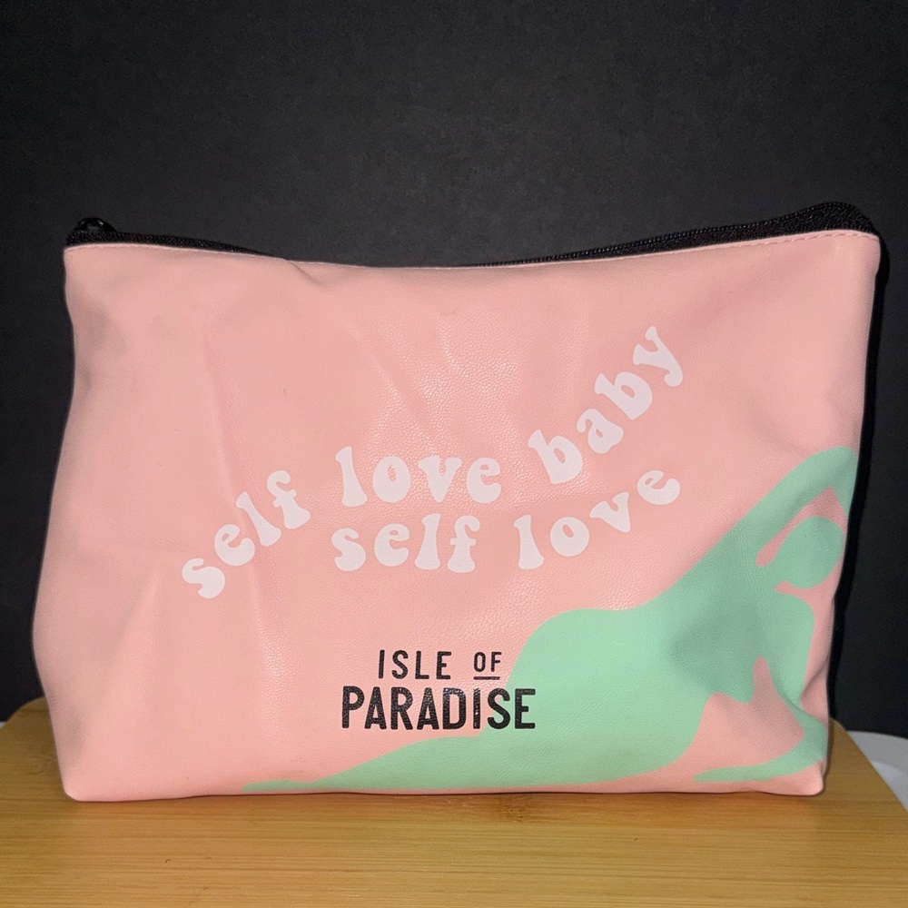 Isle of Paradise Bundle